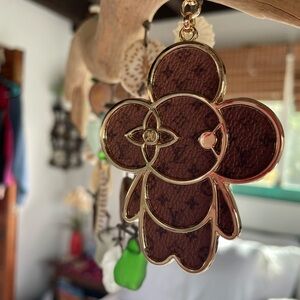 🌼Brown Floral murikami Keychain🌼